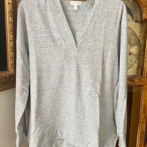 Garnet Hill Pullover Hoodie (Heather Gray)
